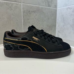 Puma Black Sneakers Size 5 Youth